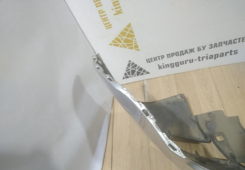 Бампер задний бу Renault Duster рестайлинг OEM 850225435R