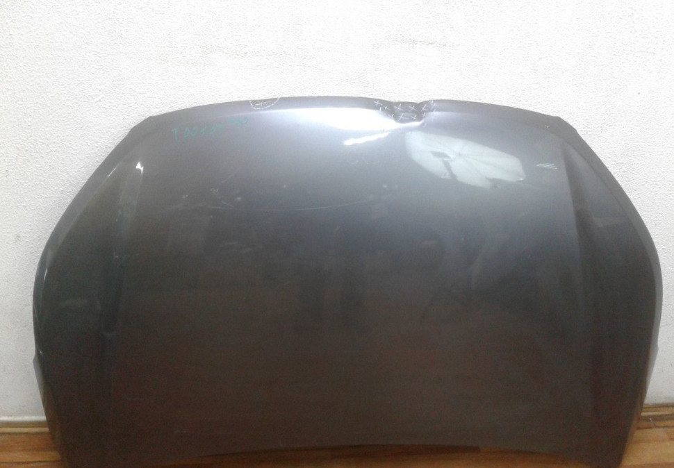 Капот Hyundai Creta oem 66400M0000 (вмятина)