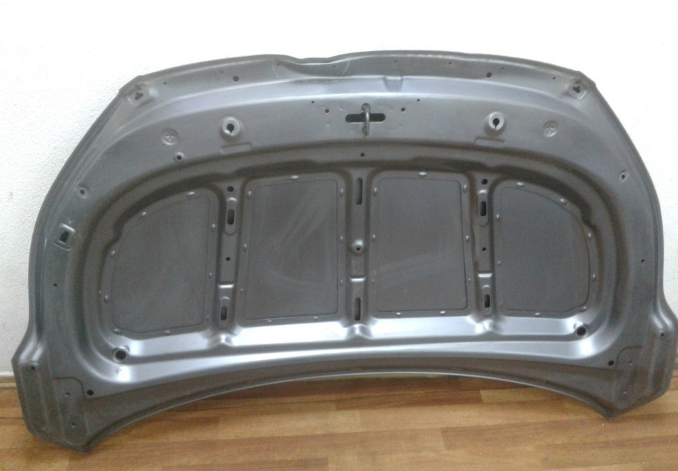 Капот Hyundai Creta oem 66400M0000 (вмятина)