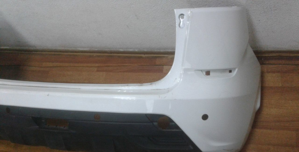 Бампер задний Lada X-Ray oem 850220699r (скл-3)