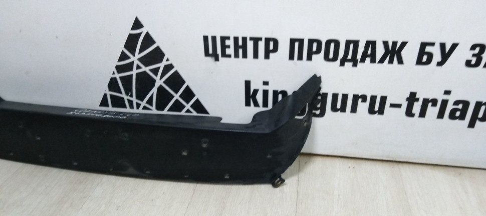 Кронштейн решетки радиатора Genesis G70 oem 86354G9000 Кронштейн решетки радиатора Genesis G70 oem 86354G9000