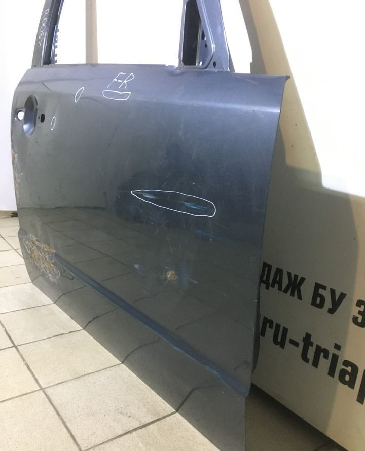 Дверь передняя правая Suzuki SX4 oem 6800180820 (скл-3)