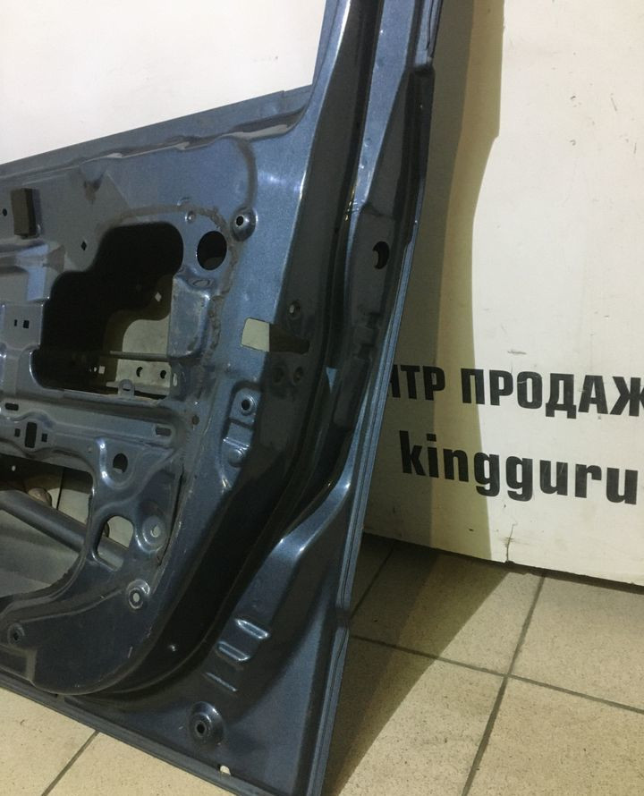 Дверь передняя правая Suzuki SX4 oem 6800180820 (скл-3)