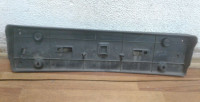 Подиум номерного знака передний Chevrolet Trailblazer oem 52015555