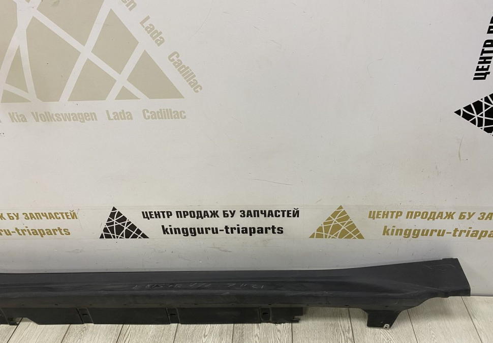 Порог левый BMW X1 F48 OEM 51777332327 Порог левый BMW X1 F48 OEM 51777332327