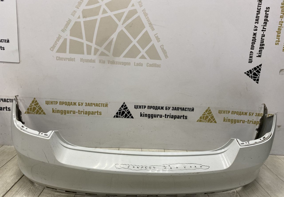 Бампер задний Skoda Rapid 2013 OEM 60U807421