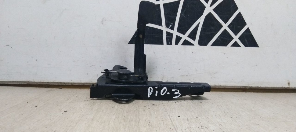 Замок капота Kia Rio 3 oem 811304Y000