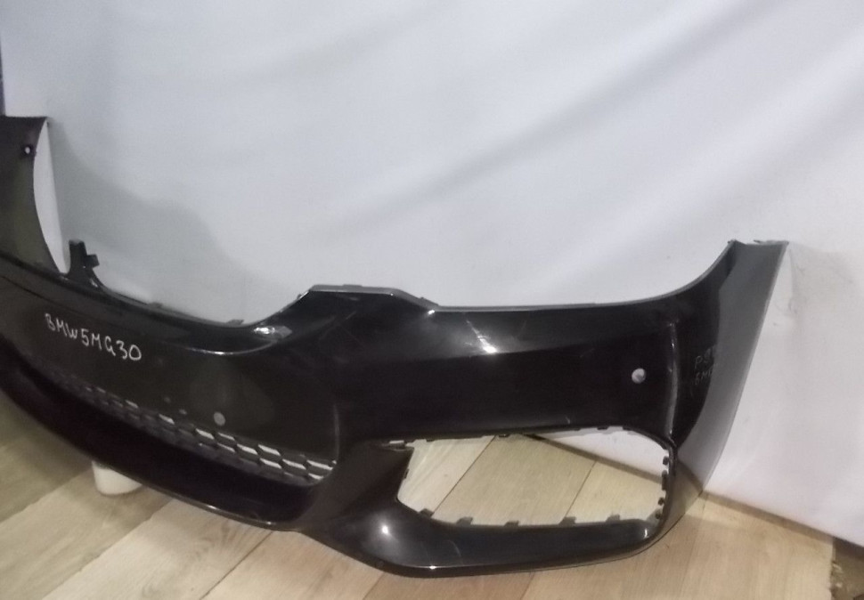 Бампер передний бу BMW 5 G30 M-Pack OEM 51118064928 Бампер передний бу BMW 5 G30 M-Pack OEM 51118064928