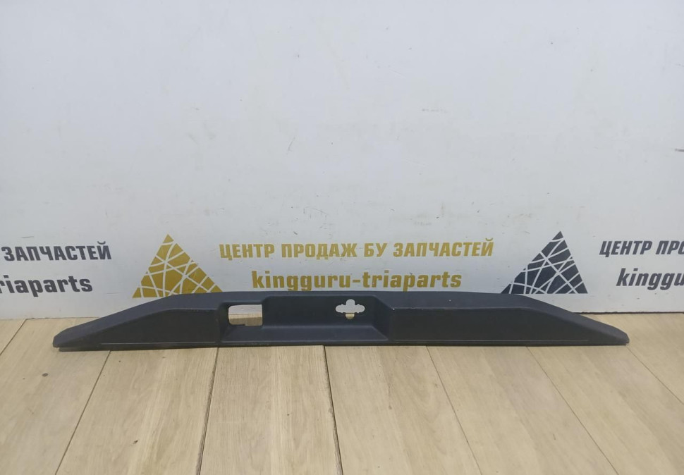 Обивка замка багажника бу Renault Koleos OEM 90930JY00A