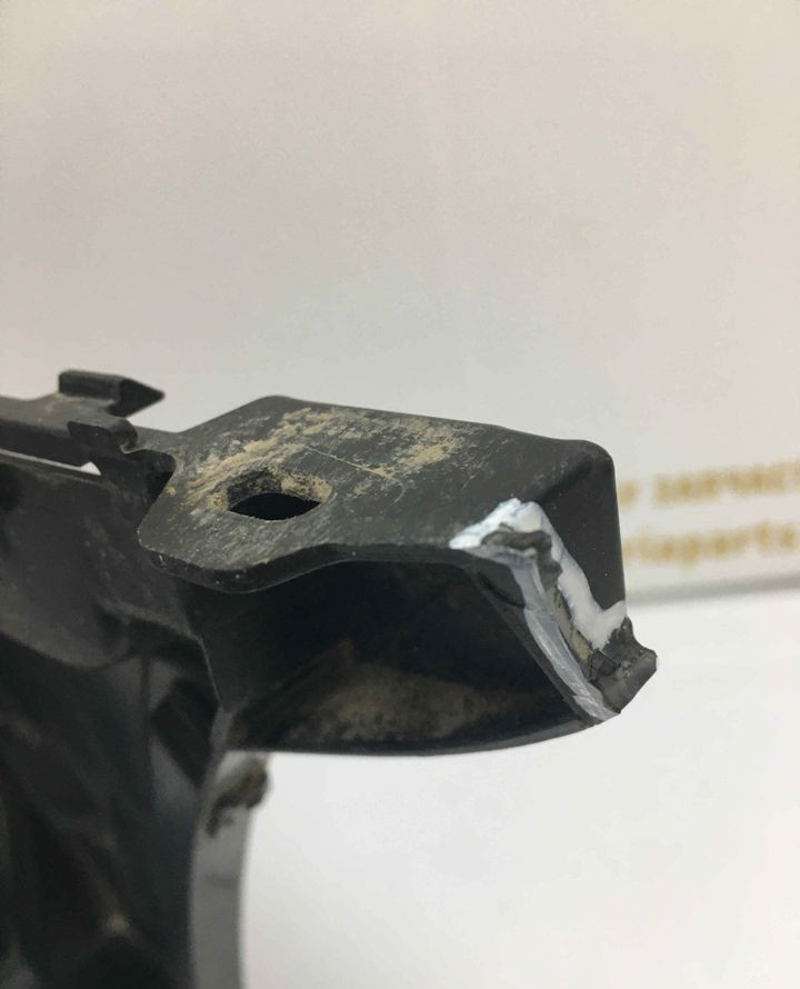 Кронштейн заднего бампера левый BMW 5 G30 M-Pack OEM 51128066721