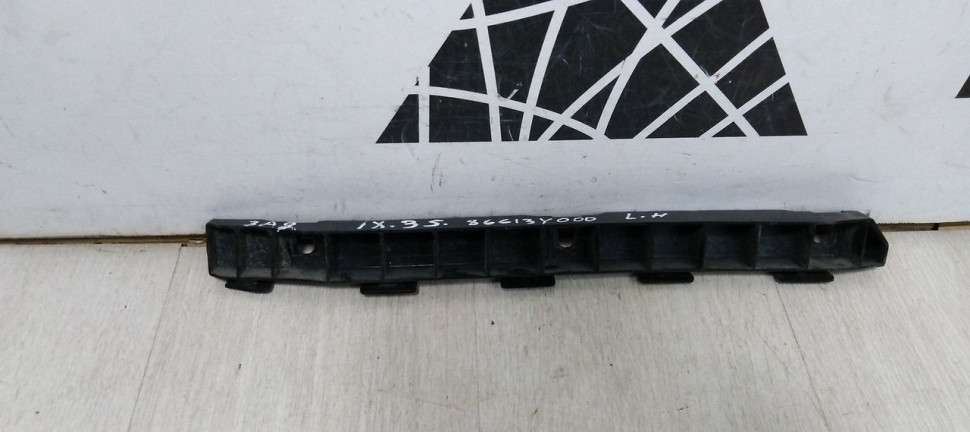 Кронштейн переднего бампера левый hyundai ix 35 oem 866132Y000 Кронштейн переднего бампера левый hyundai ix 35 oem 866132Y000