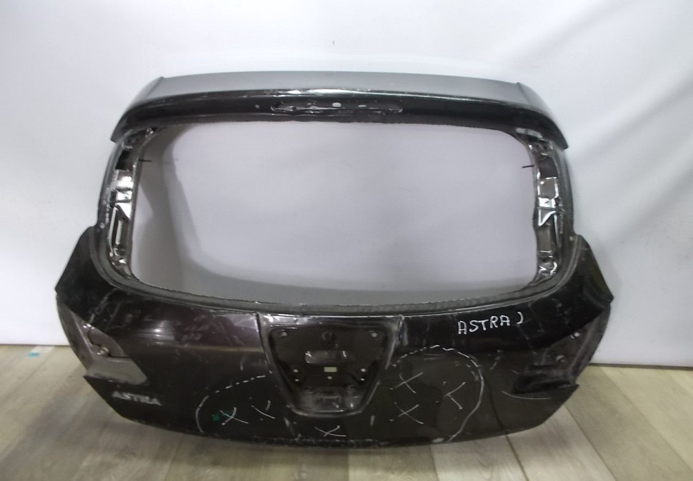 Крышка багажника бу Opel Astra J5 OEM 0126045