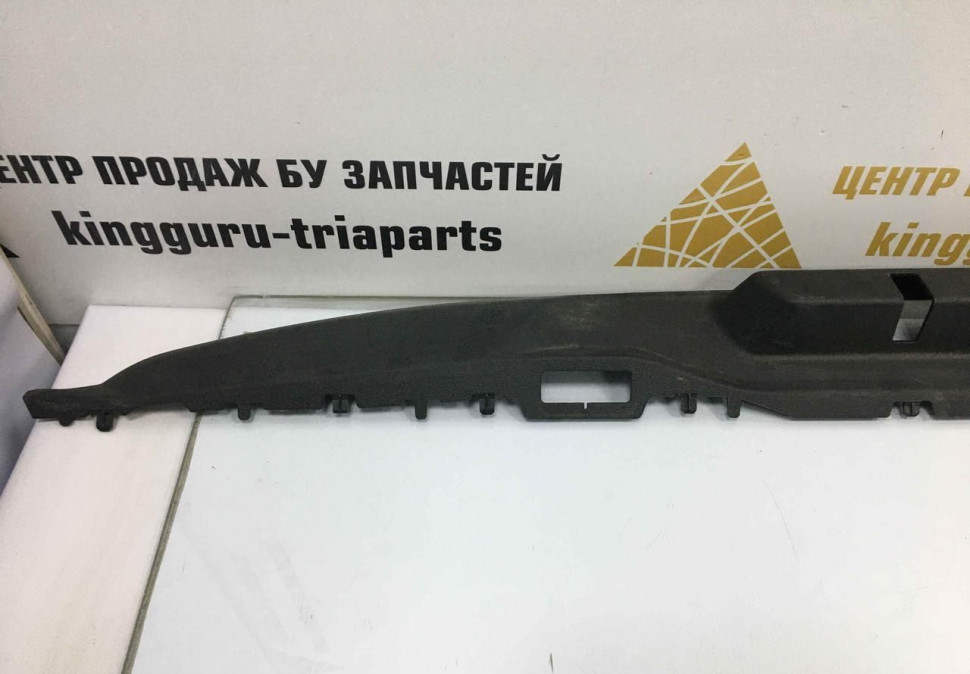 Обивка задней панели BMW X5 G05 OEM 51497417430