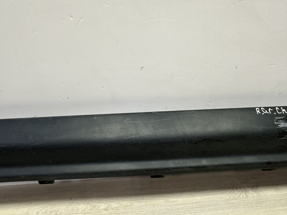 Порог правый бу Jeep Grand Cherokee WK2 OEM 5NP50RXFAA