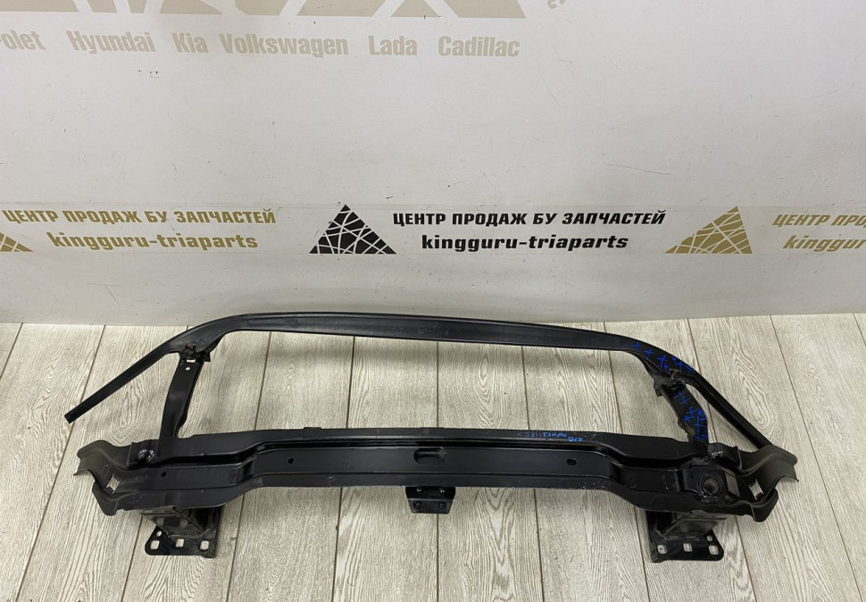 Усилитель переднего бампера Volkswagen Tiguan 2 2016 OEM 5NA807109J 5NA807611A