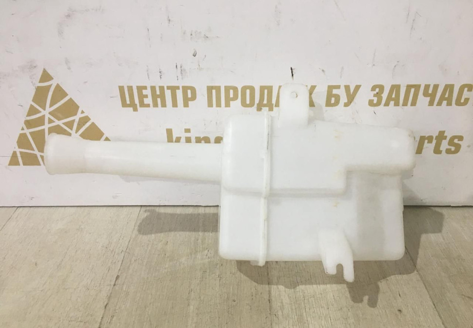 Бачок омывателя Hyundai Accent 2 99-12 oem 9861025102