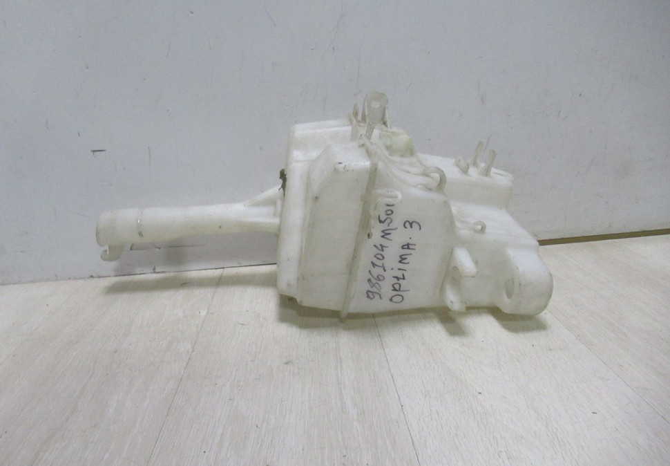 Бачок омывателя Kia Optima 3 oem 986104m500