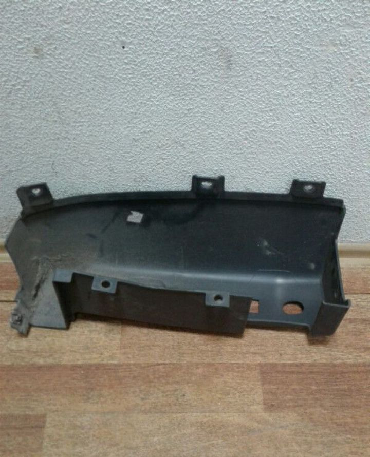Клык заднего бампера правый (+катафот) Hyundai Porter Oem 1305761070 (скл-3)