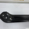 Кронштейн передней панели правый Skoda Octavia A8 OEM 5E3805932