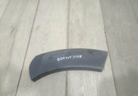 Молдинг бампера передний правый бу Renault Duster OEM 8201653108