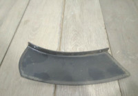 Молдинг бампера передний правый бу Renault Duster OEM 8201653108