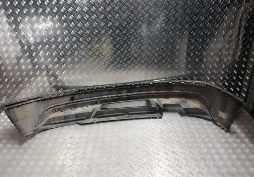Юбка заднего бампера Volkswagen Tiguan 2 oem 5NA807521b