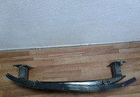 Усилитель переднего бампера Volkswagen Passat B6 (05-11) вмятина oem 3c0807093