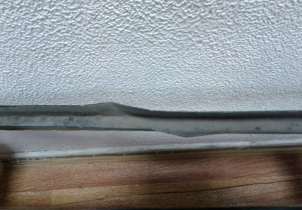 Усилитель переднего бампера Volkswagen Passat B6 (05-11) вмятина oem 3c0807093 Усилитель переднего бампера Volkswagen Passat B6 (05-11) вмятина oem 3c0807093