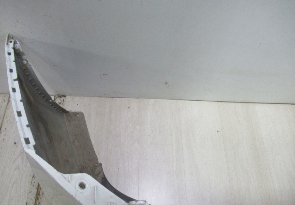 Бампер задний Hyundai Solaris 2 oem 86611h5000  (слом.бок.креп.)