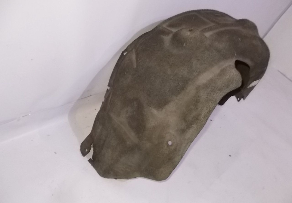 Подкрылок задний левый BMW X1 oem 299008704 (трещина) (скл-3) Подкрылок задний левый BMW X1 oem 299008704 (трещина) (скл-3)