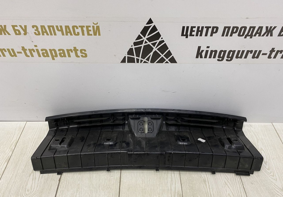 Обивка задней панели бу BMW 3 F30 OEM 51477351650 Обивка задней панели бу BMW 3 F30 OEM 51477351650