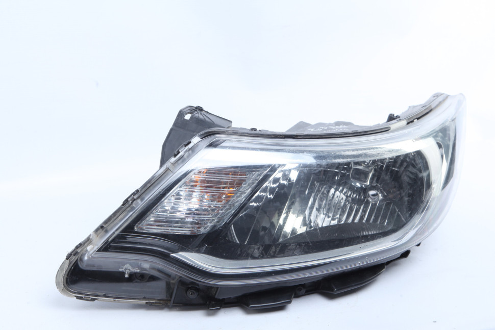 Фара левая Kia Rio 3 рестайлинг 2015 OEM 921014X501 Фара левая Kia Rio 3 рестайлинг 2015 OEM 921014X501