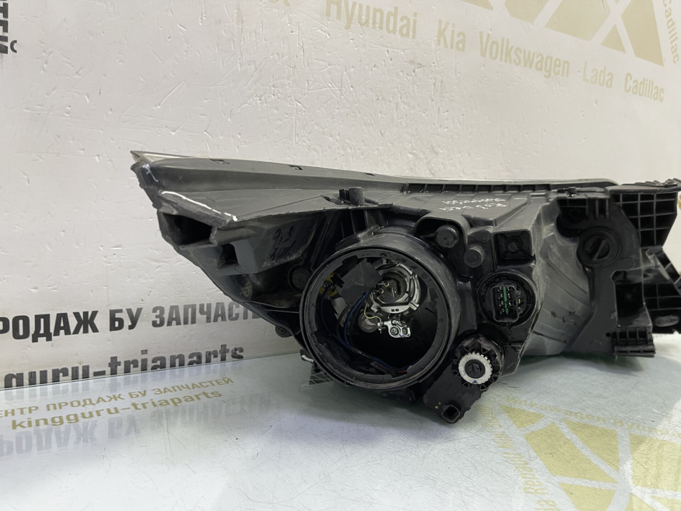 Фара левая Kia Rio 3 рестайлинг 2015 OEM 921014X501