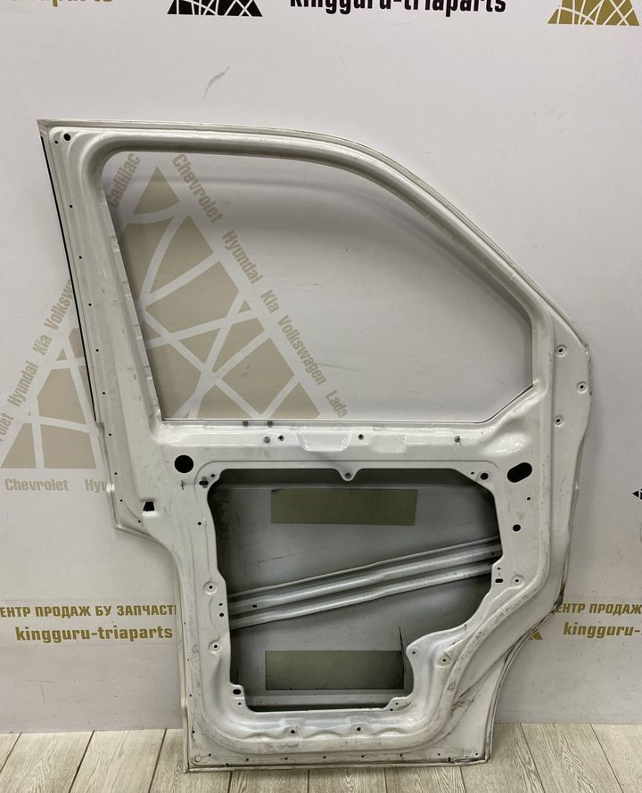 Дверь передняя левая Volkswagen Transporter T6 2015 oem 7E0831055C