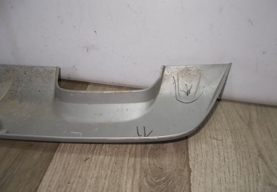 Накладка заднего бампера бу Renault Sandero Stepway 2 OEM 850700447R