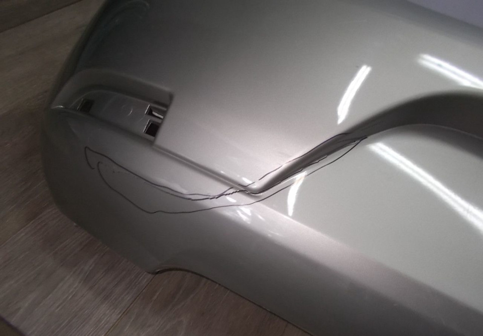 Бампер задний Renault Logan 2 OEM 850220639R (скл-3) Бампер задний Renault Logan 2 OEM 850220639R (скл-3)