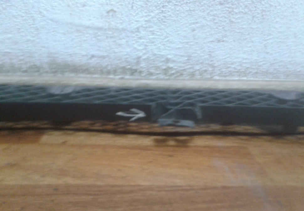 Усилитель бампера (пластик) Volkswagen Touareg NF oem 7p6807820 (слом.части) Усилитель бампера (пластик) Volkswagen Touareg NF oem 7p6807820 (слом.части)