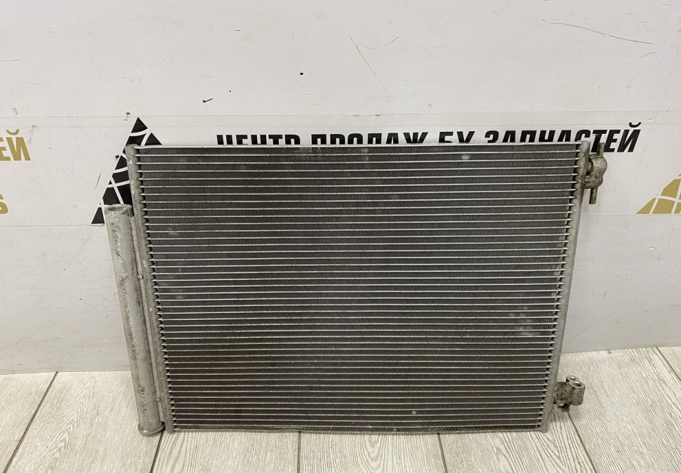 Радиатор кондиционера Renault Kaptur OEM 921006454R Радиатор кондиционера Renault Kaptur OEM 921006454R