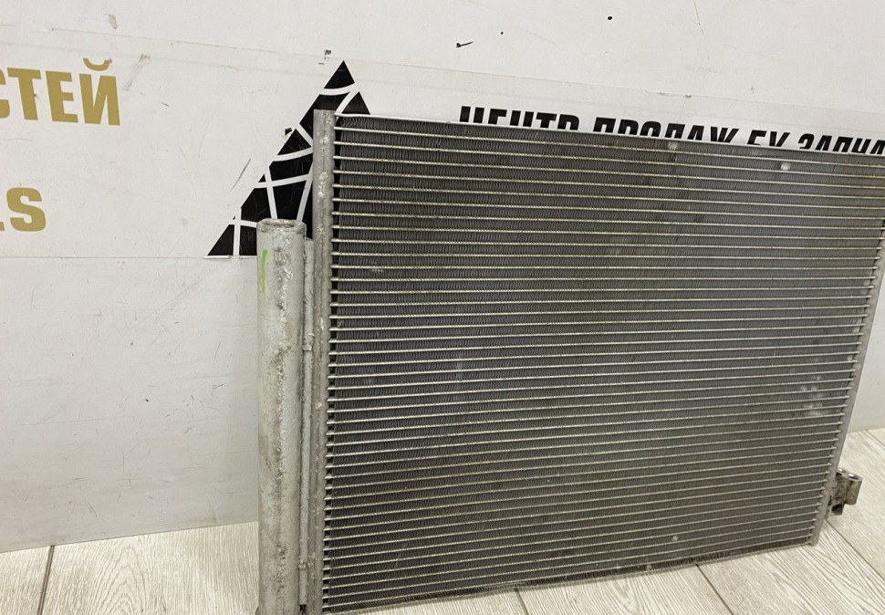 Радиатор кондиционера Renault Kaptur OEM 921006454R Радиатор кондиционера Renault Kaptur OEM 921006454R