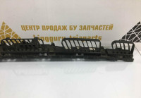 Кронштейн заднего бампера Volkswagen Jetta 6 2011 дорестайлинг