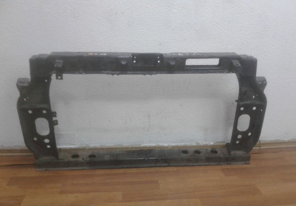 Панель передняя Hyundai Creta oem 64101M0000 (мал.вмятина)