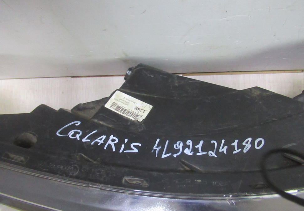 Фара правая (галоген) Hyundai Solaris рест oem 921024L600
