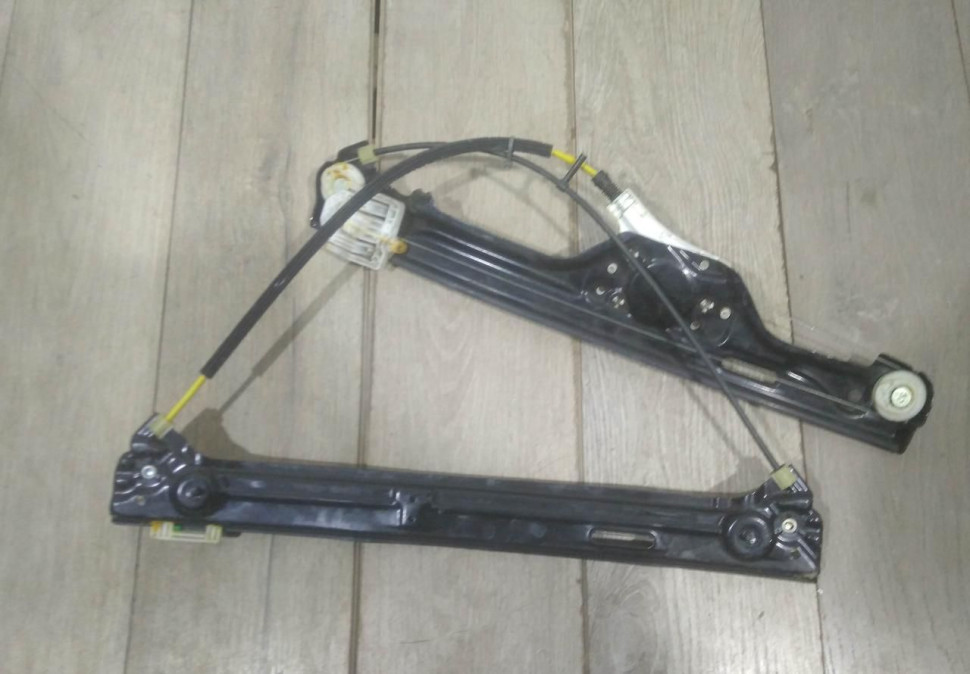 Механизм стеклоподъемника передней левой двери бу BMW X6 E71 OEM 51337197301