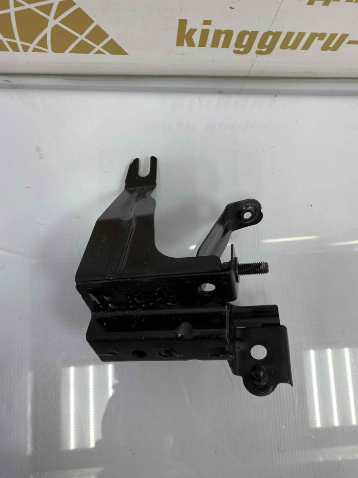Крепление поперечины рамы левое BMW X5 G05 OEM 51477438251 7438251 Крепление поперечины рамы левое BMW X5 G05 OEM 51477438251 7438251