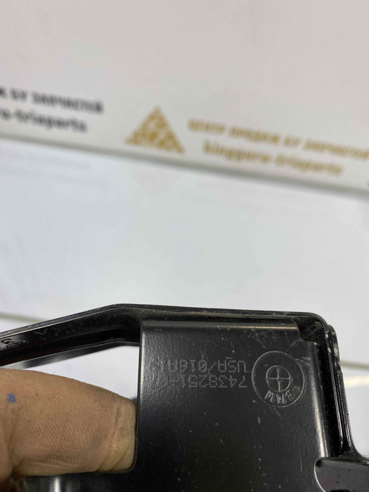 Крепление поперечины рамы левое BMW X5 G05 OEM 51477438251 7438251 Крепление поперечины рамы левое BMW X5 G05 OEM 51477438251 7438251