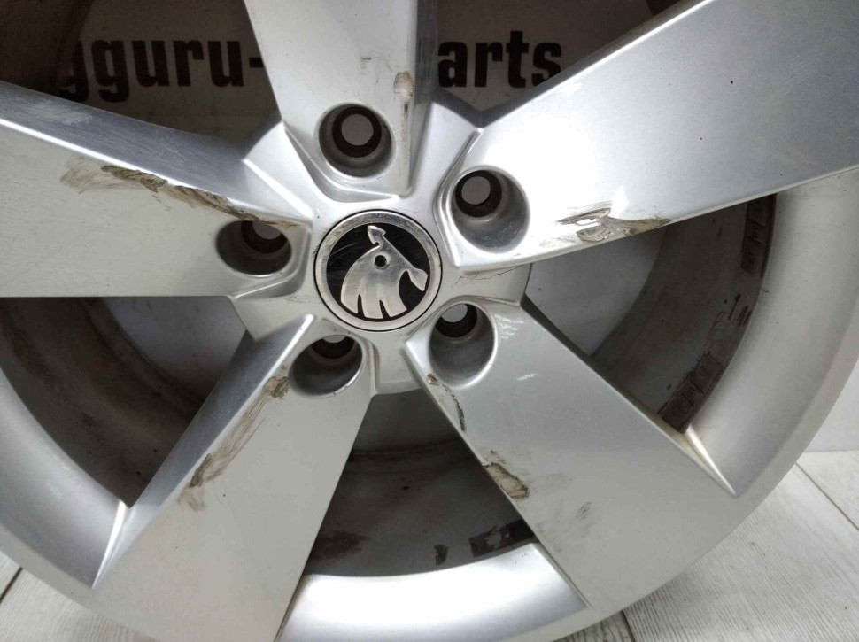 Диск колесный литой R17 Skoda Kodiaq 2017 OEM 565601025A