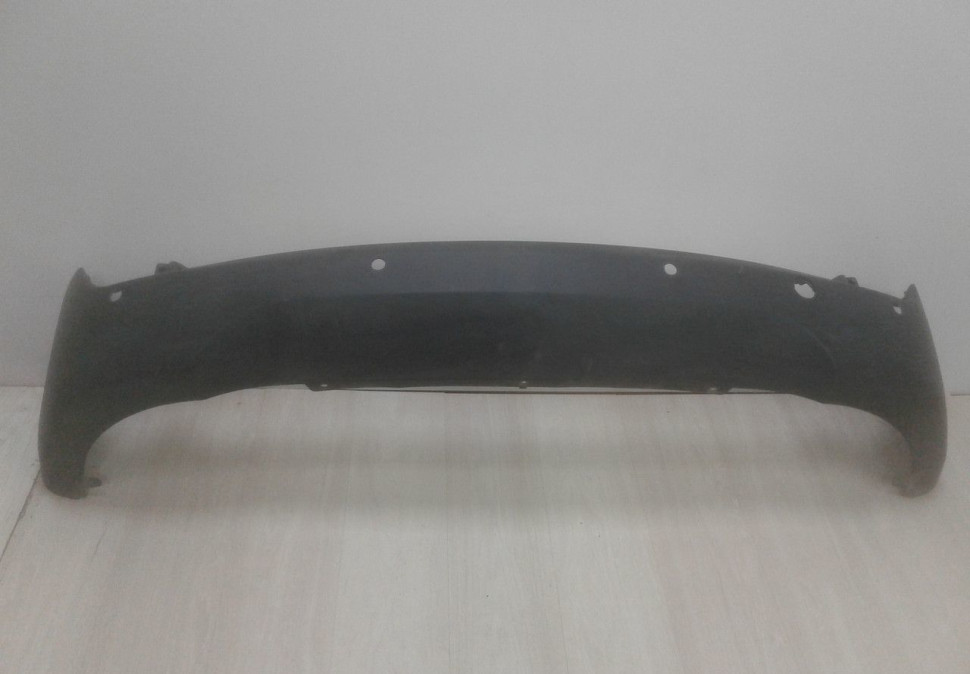 Спойлер заднего бампера Hyundai ix35 oem 866122y000