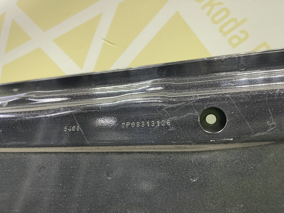 Дверь передняя правая Volkswagen Touareg 2 2010 OEM 7P0831056 Дверь передняя правая Volkswagen Touareg 2 2010 OEM 7P0831056