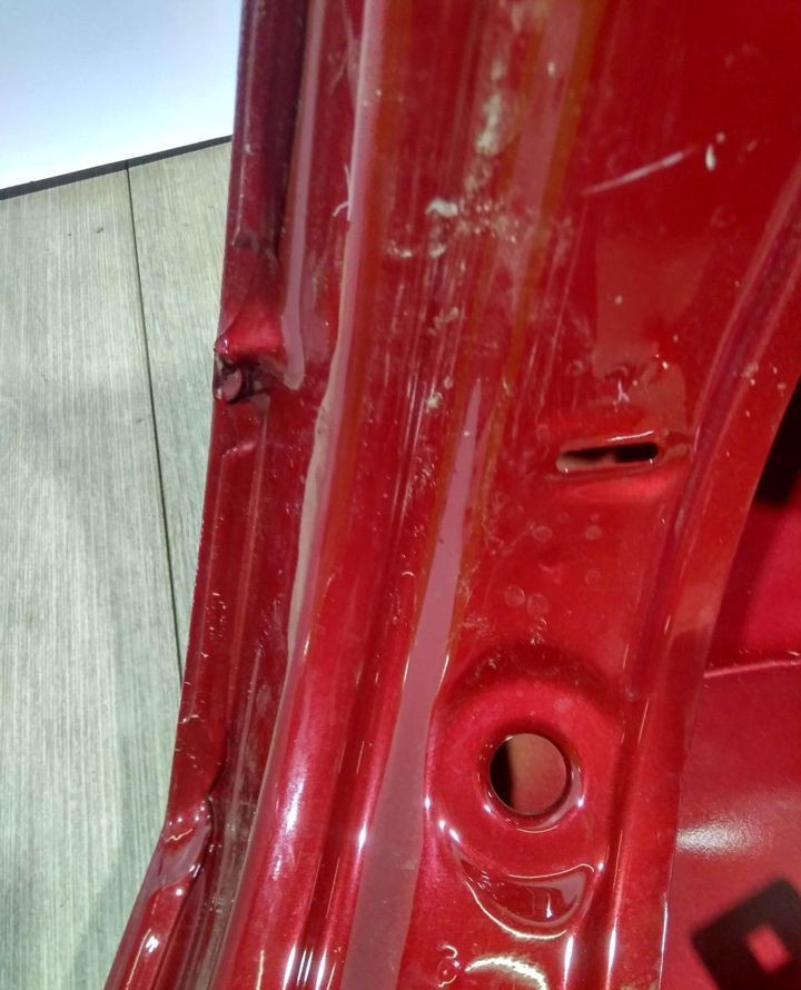 Крышка багажника бу Skoda Octavia A7 OEM 5E5827023B Крышка багажника бу Skoda Octavia A7 OEM 5E5827023B