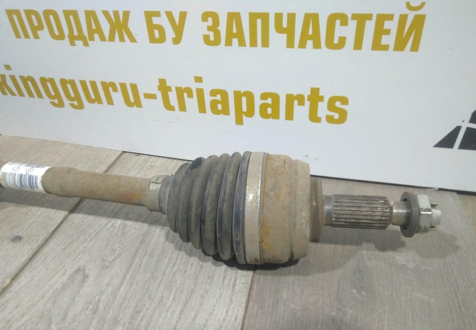 Привод левый бу Renault Duster OEM 391019671R